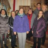 Alle Frauen, die bei der Vorbereitung und als Mitwirkende bei der Bsinnlichen Stund dabei waren, bekamen von Bettina Thurner (4. von links) den ...