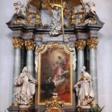 Die Statuen der seligen Alruna (recht) und der hl. Theresa (links) am Herz-Jesu-Altar schuf ebenfalls Thomas Buscher aus MÃ¼nchen.