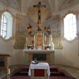 ... Hochaltar in der Wallfahrtskirche Heilig Kreuz nahe Windberg.