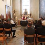 ... Seitenkapelle der NiedermÃ¼nsterkirche in Regensburg ein.