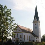 Die Pfarrkirche St. Stephanus in StraÃŸkirchen.