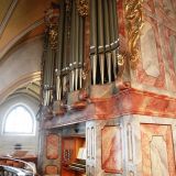 Die imposante Orgel auf der Empore begleitet Maria und ihre GÃ¤ste beim Einzug.