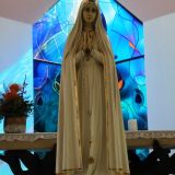... Mit pÃ¤pstlichen Auftrag und Segen verbunden ist sie gleichsam eine groÃŸe GNADENStatue."