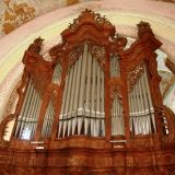 Die Orgel in der Oberalteicher Pfarrkirche St. Peter und Paul.