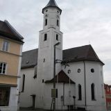 Blick zurÃ¼ck zur Bogener Stadtpfarrkirche St. Florian.