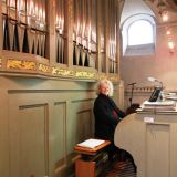 Die Organistin Judith Wagner begleitete Sängerin Bettina Thurner sowohl an der Orgel als auch am E-Piano.
