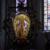 ... der Maria Gravida (Maria in der Hoffnung) in der Wallfahrtskirche Mariä Himmelfahrt auf dem Bogenberg.