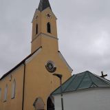 Die Oberpiebinger Pfarrkirche St. Nikolaus.